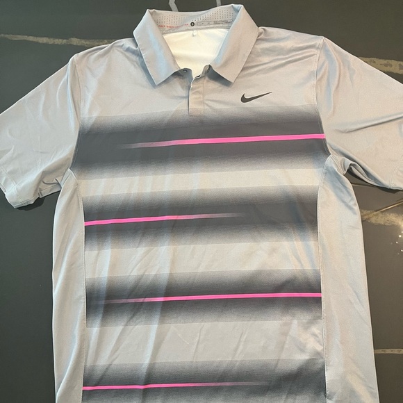 Nike Golf Tiger Woods Collection Golfshirts - Picture 3 of 6